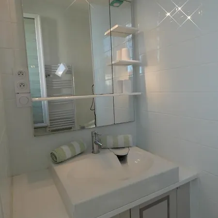 Frühstückspension La Surprise 3*